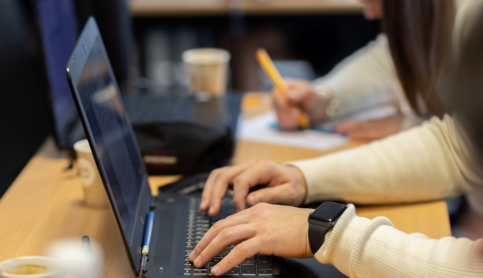 Contacter l'École Supérieure de l'Alternance